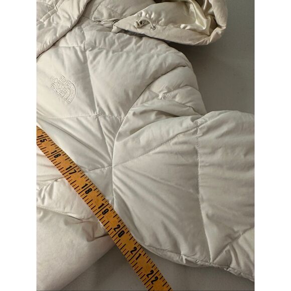 The North Face Women's Cream Miss Metro Down Parka Jacket Coat Medium - Picture 7 of 11